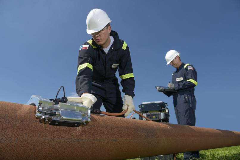 Technology_oil_gas_maintenance_Rosen_NDIA_Corrosion_Under_Pipe_Support_Inspection_CIRC_in_action